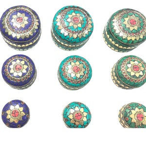 Round Stylish Wooden <b>Box</b> with Multi-Color Design High Quality Wood for Office Decoration SK NOOR and SONS Model SK00 1325 - Product Image 2