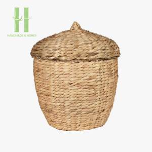Cesta de Almacenamiento de Ropa Multifuncional Rectangular de Jacinto de Agua Tejida a Mano, Ecológica y de la Mejor Calidad, Hecha en Vietnam, Artesanía HNH - Product Image 1