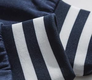 Chaqueta universitaria con diseño de logotipo personalizado OEM, cuerpo de lana verde y mangas de cuero auténtico blanco, chaqueta de béisbol Letterman - Product Image 2