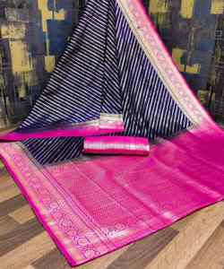 Saree Banarasi de créateur pour mariage avec une belle broderie lourde et un superbe chemisier prêt à l'emploi pour femme - Product Image 3