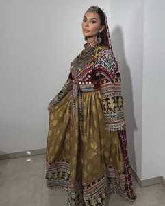 Nouvel arrivage de robes de soirée de mariage afghani pakistanaise pour femmes robes bohèmes brodées et lourdes en soie vintage - Product Image 5