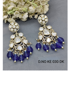 Colgantes de orejas de inspiración étnica para ocasiones especiales con colores vibrantes y trabajos ornamentales detallados de la India - Product Image 6