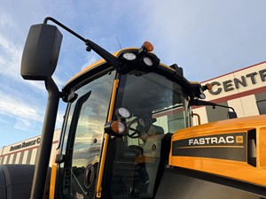 Tractor JCB FASTRAC 8330 2023 en Venta - Product Image 6