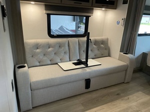 Nueva Caravana de Camping 2027 Foorest River Rockwood Mini Lite 2109S - Product Image 2