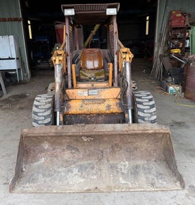 1991 Case 1845C <b>Track</b> Skid Steer: Proven Durability and Reliable Performance - Product Image 1