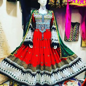 Robe ethnique tribale vintage Kuchi, robe traditionnelle afghane/pakistanaise Kuchi pour fête, robe multicolore Kochi 3087 - Product Image 5
