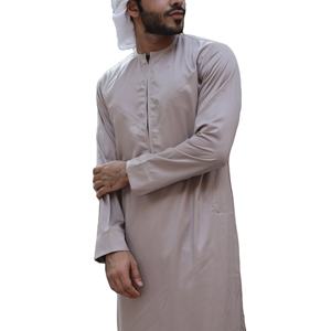 Vente en gros de thobes saoudiens Daffah pour hommes thobe arabe islamique Dubaï 2023 Thobe Daffah de haute qualité fabricant personnalisé col rond - Product Image 1