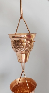 Fait à la main traditionnel cuivre en relief pluie chaîne fer métal décoratif jardin caractéristique pour la décoration intérieure et le jardin - Product Image 4