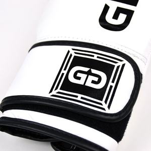 Guantes de Boxeo Muay Thai Fairtex de Diseño Personalizado, Entrenamiento de Alta Calidad, Estilo Mexicano, Cuero Blanco, Dedos Completos - Product Image 4