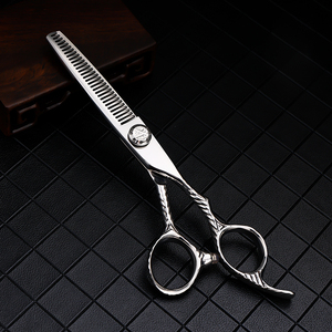 Ensemble de ciseaux amincissants pour salon de coiffure et salon professionnel chaud et élégant pour la main gauche - Product Image 4