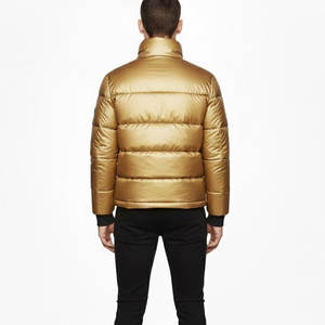 เสื้อแจ็คเก็ตพัฟเฟอร์ผู้ชายแบบมันเงา MOQ ต่ำ กันน้ำและกันลม จัดส่งรวดเร็ว ปรับแต่งได้ เสื้อแจ็คเก็ตฤดูหนาว - Product Image 2