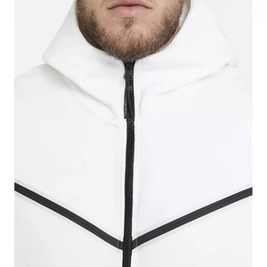 Sweat-shirt à capuche de sport pour homme, Sweat-shirt personnalisé brodé pour la course, fermeture éclair complète en maximisant les vêtements - Product Image 1