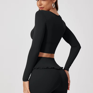 Fitness Active Wear manches longues et short de poche de soutien-gorge de sport Shorts de gymnastique nus 2 pièces tenues ensembles d'entraînement - Product Image 1