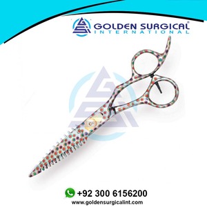 กรรไกรตัดผมมืออาชีพ รุ่นใหม่ สำหรับตัดผม ปลายคมเหมือนมีดโกน เคลือบกระดาษ ขายดี - Product Image 2