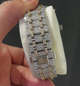 นาฬิกาข้อมือผู้ชายหรูหรา Miyota ระบบอนาล็อก ประดับเพชรโมอิสซาไนต์ VVS แบบ Iced Bust ตัวเรือนสแตนเลสสตีล กระจก 40 มม. ระบบออโตเมติก แสดงวันที่ สไตล์ฮิปฮอป วินเทจ - Product Image 5