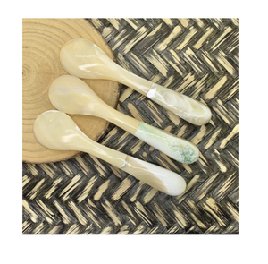 Cuchara de concha marina de primera calidad como cuchara de caviar, cuchara de perlas y cuchara de concha artesanal para exportación - Product Image 1