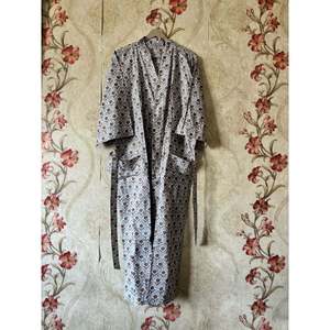 Robe kimono en coton à rayures florales, respirante et confortable, vêtement de loisirs - Product Image 1