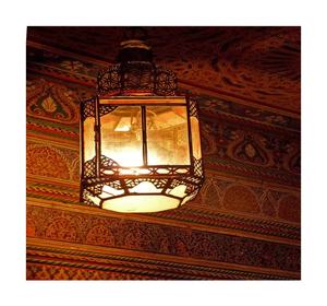 Bocal à bougie rond haut de gamme personnalisé haut de gamme disponible tendance Antique suspendu luxe bougie conteneur lanterne fabricant - Product Image 1