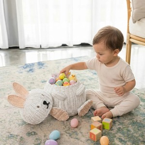 Cesta de Almacenamiento Multiusos Moderna y Ecológica de Ratán Natural Bunny - Product Image 6