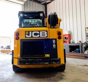 รถตักล้อยาง JCB 2TS 7T ปี 2023 เครื่องยนต์ Kohler  ประสิทธิภาพสูง พร้อมมอเตอร์ปั๊มเกียร์บ็อกซ์ รับประกัน 3 ปี สภาพดีเยี่ยม - Product Image 2