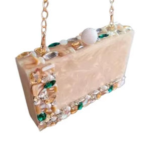 Bolso de mano de resina de lujo a precio directo de fábrica Bolso de mano de resina único para ropa de fiesta de noche de CRAFT ZONE EXPORT - Product Image 1