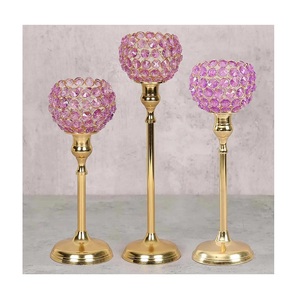 Pièce maîtresse décorative de fleurs en métal rouillé et en bois de couleur marron glamour avec base carrée en bois - Product Image 2