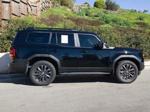 2025 AUTOMATIQUE T-O-Y-O-T-T-A L-A-N-D C-U-I-S-E-R SUV 4x4 - Product Image 6