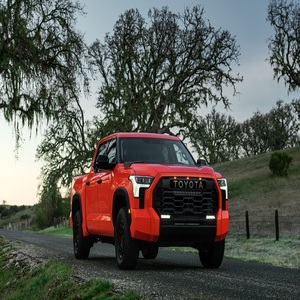 Toyota Tundra En Stock Camiones Bastante Usados Y Nuevos Disponibles Para Comprar Coche De Alto Rendimiento Y Excelente Estado A La Venta - Product Image 1