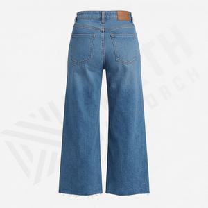 Vente en gros de jeans pour femmes à taille haute, pattes d'éléphant, déchirés, vêtements décontractés pour femmes, pantalons mi-longs, streetwear d'hiver, OEM - Product Image 2