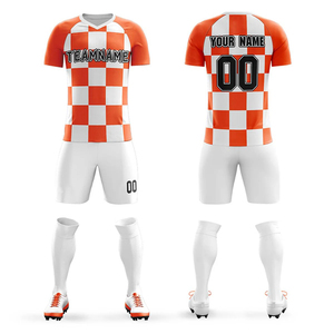 Vente en gros directe d'usine Maillots de football respirants à manches courtes de haute qualité Uniformes en polyester Tenues de football 2025 - Product Image 1