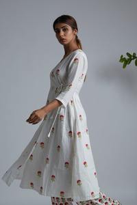 Mini Magenta Blockprint Wrap Kurta Dames et Filles Indiennes Mode Style Qualité Kurti et Pantalon Fabriqué en Inde - Product Image 3