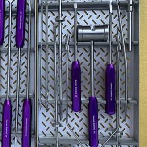 ชุดเครื่องมือผ่าตัดกระดูกและข้อ SURGINEXA สำหรับการถอดซีเมนต์เหล็ก ชุดอุปกรณ์ยกกระดูกต้นขา ชุดเครื่องมือผ่าตัดกระดูกและข้อระดับมืออาชีพ - Product Image 4