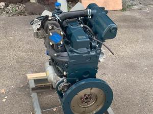 2010 NUEVO Motor Kubota de potencia turboalimentada con rendimiento comprobado Introducción al motor Kubota de potencia con motor en forma de 1, 2, 3, 1, - Product Image 6