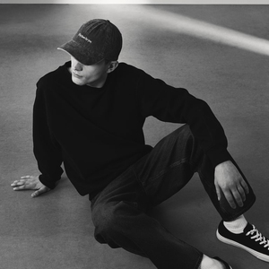 Hot Selling Premium Quality 100% O-neck Casual Wear Pullover Style High Design Fleece <b>Fabric</b> Breathable - Product Image 5