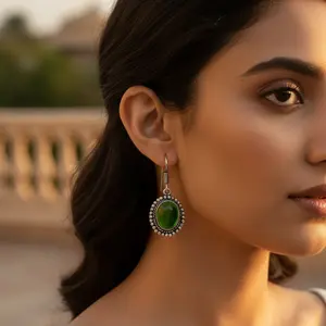 Boucles d'oreilles en argent 925 avec pierre précieuse verte, plaqué or, or rose, diamant, perle comme pierres principales, pour mariage, fête, bijoux chrétiens - Product Image 2