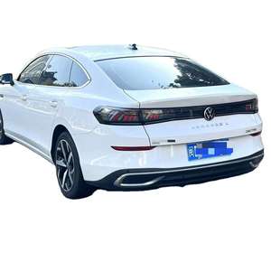 Sedán Usado 2024, Motor de Gasolina de Aspiración Natural, Caja de Cambios Automática, Asientos de Cuero, Techo Panorámico, Sistema de Seguridad Moderno, Sistema de Infoentretenimiento, Impecable - Product Image 1