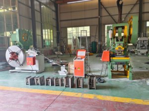 Línea de Producción de Prensas Punzonadoras de Esquinas Mecánicas Multifuncionales JB23-63T con Motor y Bomba para Ductos de Alimentación - Product Image 3