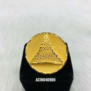 Elegante conjunto de collar de cadena de caja chapada en oro de 18 quilates, joyería larga con pendientes y anillos, patrón de flores para mujer - Product Image 3