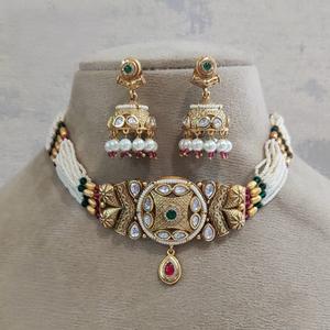 Antique Gold Plated White <b>Pearl</b> & Kundan <b>Necklace</b> <b>Set</b> Traditional <b>Pearl</b> Bridal <b>Necklace</b> <b>Set</b> Bridal Kundan <b>Pearl</b> <b>Necklace</b> <b>Set</b> - Product Image 2