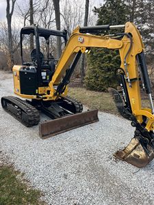 รถขุด Cat 302.7CR ปี 2023 ขาย - Product Image 2
