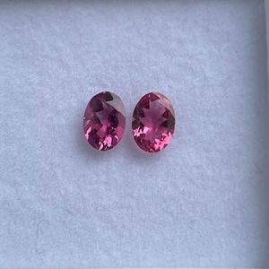 Par de turmalinas rosas naturales ovaladas. - Product Image 1