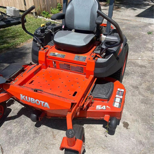 รถตัดหญ้าแบบนั่งขับ Kubota G216 HD รุ่นใหม่ G261-LD รถตัดหญ้า Kubota G261-HD ระดับมืออาชีพสำหรับขาย รถตัดหญ้าแบบนั่งขับ G216 HD - Product Image 1