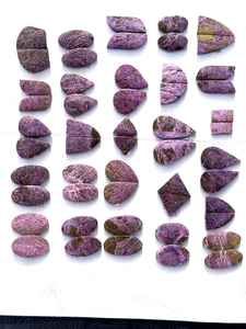 Paire de cabochons de purpurite naturelle, paires de pierres précieuses violettes assorties de qualité supérieure, vente en gros pour la fabrication de bijoux - Product Image 4