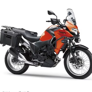 Nueva llegada en oferta_249cc. Motor de 4 tiempos, refrigerado por líquido, de 2 cilindros en paralelo, DOHC, de 8 válvulas. 33.5 hp. Manual de 6 velocidades - Product Image 1