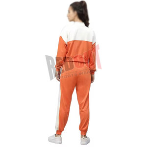 Chándal Deportivo para Mujer 2025, Diseño Personalizado, Calidad Premium, Transpirable y Duradero, Hecho en Pakistán - Product Image 2