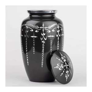 Nuevo aspecto con precio razonable Artesanías Urna para cenizas para mujeres Accesorios funerarios Urna de latón Artesanía de cremación en La India - Product Image 5