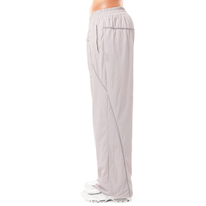 Ensemble de survêtements pleine longueur deux pièces de haute qualité pour femmes et hommes Survêtement coupe-vent imprimé de logo personnalisé en nylon solide - Product Image 5
