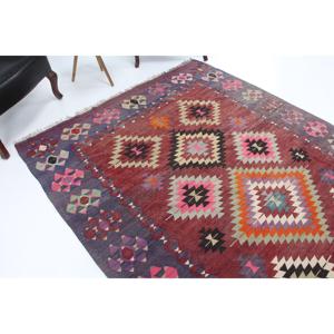 Alfombra Turca Vintage de 5.9x9.2 pies, Alfombra de Lana con Parches Rojos - Product Image 1