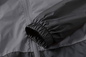 Veste coupe-vent imperméable à capuche pour l'extérieur, style course à pied, taille personnalisée, fabricants de vêtements en gros, veste coupe-vent - Product Image 3
