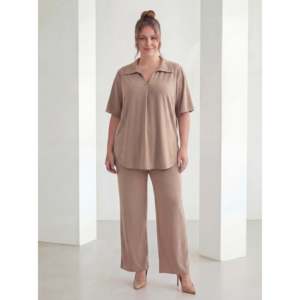 Ensemble haut et bas à col chemise et manches courtes, grande taille, couleur vison - Product Image 1